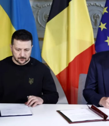 Zelenskiy duyurdu: 3 savaş uçağı teslim edilecek