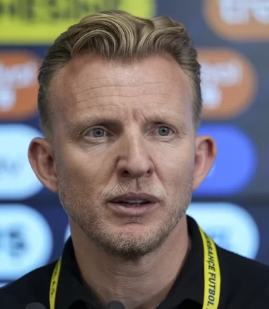 Kuyt'tan Fenerbahçe taraftarına özür