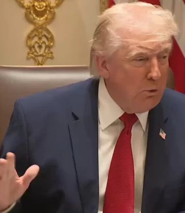 Petrol piyasasında yeni dönem mi? Trump’tan Hürmüz açıklaması geldi