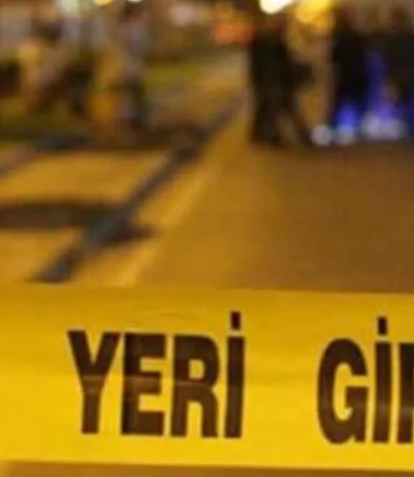 Aranma esnasında memurlara bıçak çekti
