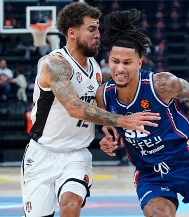 EuroLeague'de Türk derbisi Anadolu Efes'in