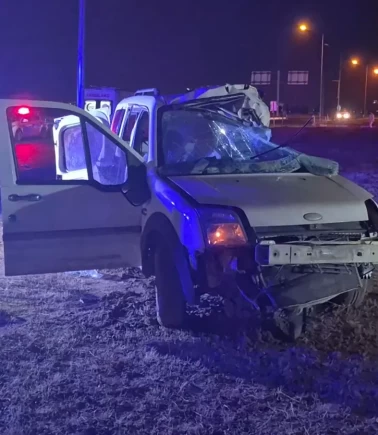 Malatya'da transfer otobüsü ile araç çarpıştı