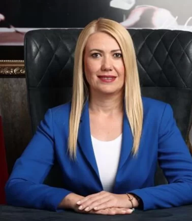 Merkezefendi Belediye Başkanı Şeniz Doğan ve eşi adliyede