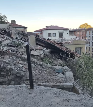 Zonguldak’ta bina faciası!