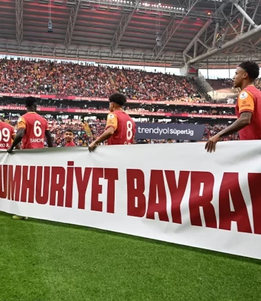 Süper Lig kulüplerinden 29 Ekim Cumhuriyet Bayramı mesajları