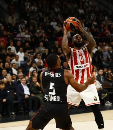 Beşiktaş, Olympiakos karşısında mağlup oldu!