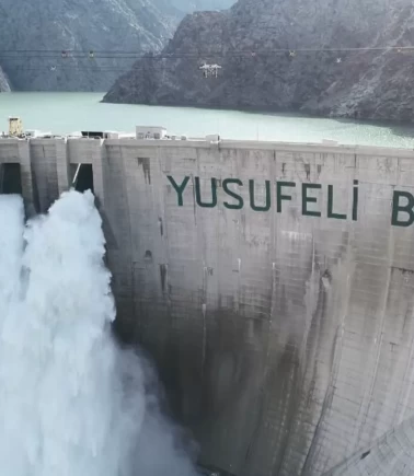 Yusufeli Barajı kurak yılda rekora imza attı!