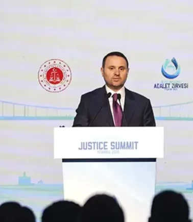 Bakan Gürlek'ten Filistinli mevkidaşının zirveye katılamamasına tepki