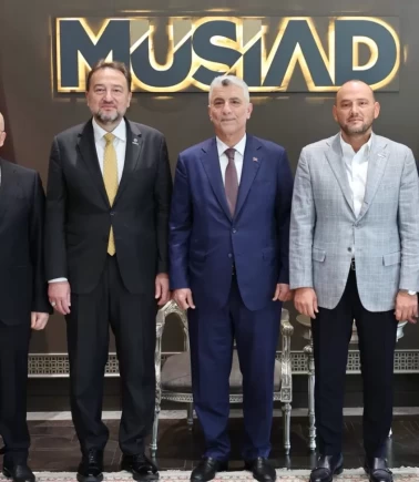 Bakan Bolat: '9 ayda ihracatımızda 10,5 milyar dolarlık artış sağladık'