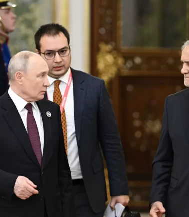 Moskova’da Putin-Pezeşkiyan buluşması