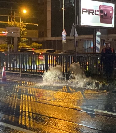 Zincirlikuyu alt geçidinde su baskını