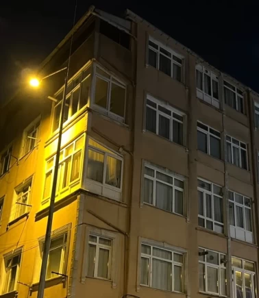 Eyüpsultan'daki 5 katlı bina kapatıldı