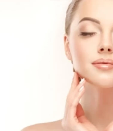 Bu meyveyle cildiniz parlayacak!