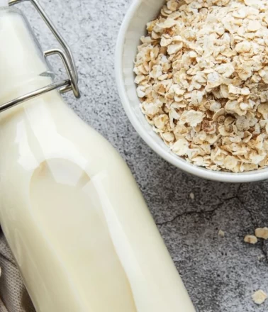 Geceden hazırlanan pratik yulaf lapası