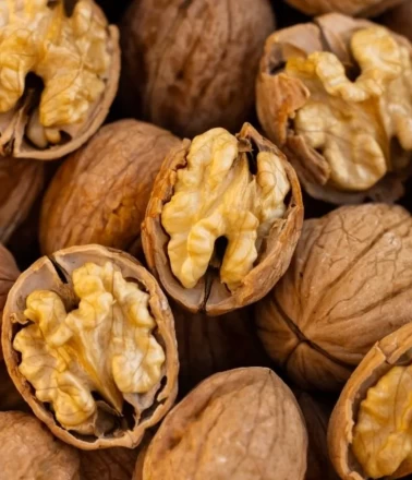 Cildi yenileyen ve parlatan 10 mucizevi besin