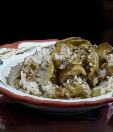 İzmir usulü zeytinyağlı enginar dolması!