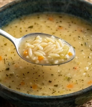 Şifa deposu arpa şehriyeli kereviz çorbası