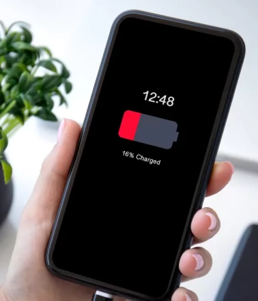 Telefon Şarjda Ama Pil Yüzdesi Neden Artmıyor?