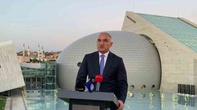 Bakan Ersoy, Tamer Karadağlı ve Tan Sağtürk ile bir araya geldi