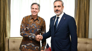 Bakan Fidan'dan, Blinken'a: YPG ile çalışmaktan vazgeçin