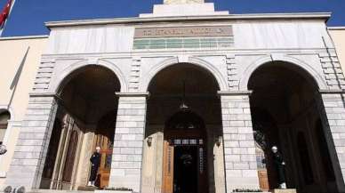 İstanbul Valiliği: Korsan gösteri yapan 132 kişi gözaltına alındı