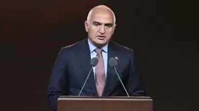 Bakan Ersoy'dan Kartalkaya'daki oteldeki yangın merdivenine ilişkin açıklama