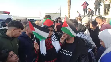 İsrail, Hamas ile anlaştı: 16 Filistinli mahkum Gazze'de