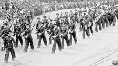 İstanbul’un düşman işgalinden kurtuluşunun 102. yılı törenle kutlandı