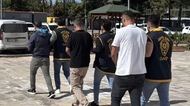 Adıyaman adliyesi önünde silahlı pusuyu polis önledi