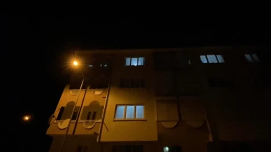 Burdur’da evde korku dolu anlar! Asma tavan çöktü, çift deprem sandı