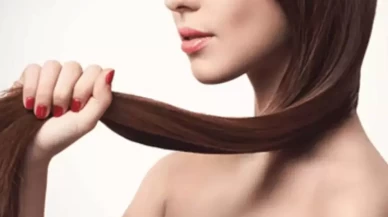 Saçlarınızın gücüne güç katın! Hem parlatıyor hem de besliyor