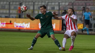 Esenler Erokspor Bolu’da 10 kişiyle kazandı