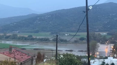 Gökçeada’da kuvvetli sağanak hayatı olumsuz etkiledi