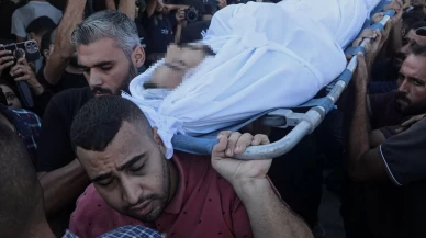 İsrail’in saldırısında yaşamını yitiren gazeteci Yahya Barzak için cenaze töreni düzenlendi