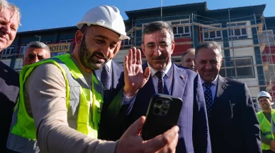 Cumhurbaşkanı Yardımcısı Yılmaz, Bingöl'de konuştu