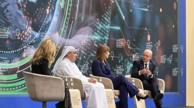 Bakan Şimşek: "Küreselleşmeden kopma değil, riskleri azaltma dönemindeyiz"