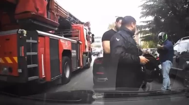 Bakırköy’de iki motosikletli kavga etti: İtfaiye ekibi anonsla uyardı