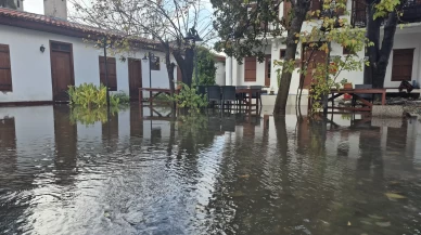 Muğla'da sağanak hayatı olumsuz etkiledi