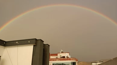 Kozan semalarında göz kamaştıran görüntü