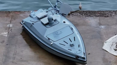 Trabzon Çarşıbaşı’nda balıkçıların ağına takılan insansız deniz aracı panik yarattı