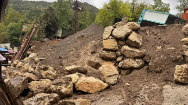 Bartın'da yağış heyelana neden oldu