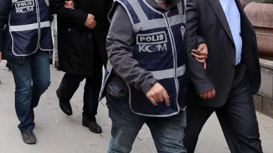 Siirt’te 140 kilo kaçak tütün ve 30 bin bandrolsüz makaron ele geçirildi