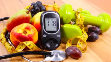 Belirtiler, tedavi, beslenme