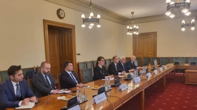 MHP’li Topsakal’dan Macaristan temasları