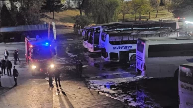 AŞTİ'de park halindeki otobüste yangın