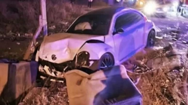 Iğdır’da sanayi yolunda trafik kazası: Sürücü araçta sıkıştı