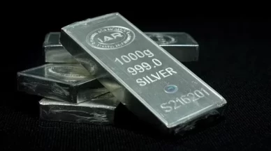 Gümüş sert satışla karşılaştı