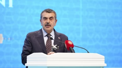 Yusuf Tekin’den dikkat çeken açıklama: İmam hatipler 4+4+4 ile özgürlüğüne kavuştu