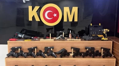 Şanlıurfa’da 37 tabanca ve çok sayıda silah parçası ele geçirildi