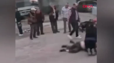 Elektrikli bisiklet sürücüsü otomobilin altında can verdi